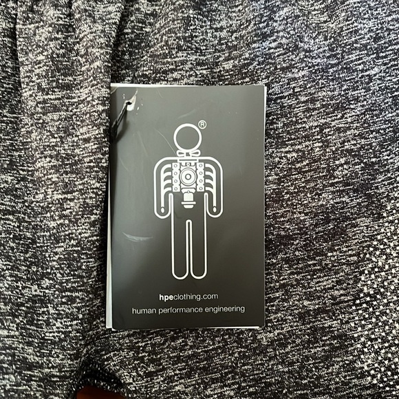 NWT Hpe Clothing Women’s Camo Leggings Size XS - Picture 3 of 6